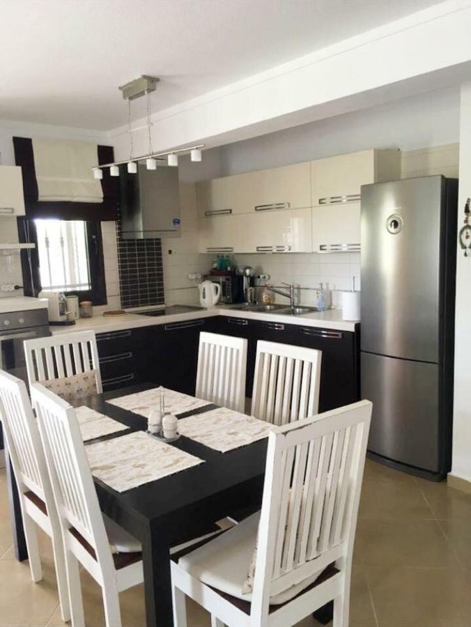 3 Bedroom Villa In Elani Villas Chalkidiki Siviri Bagian luar foto
